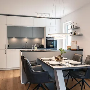 Alpdeluxe Smart - Balkon-wanne-tiefgarage-bbq Kolbermoor