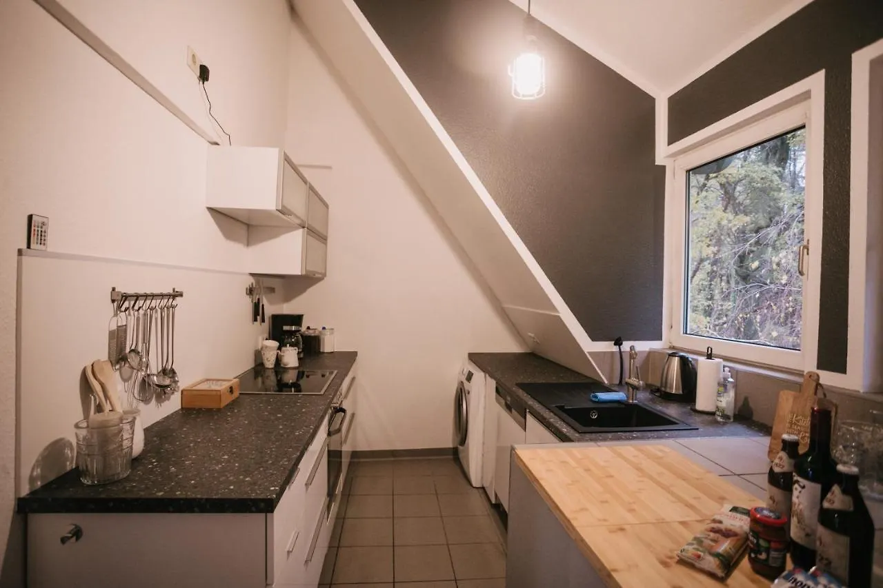 Eigenes Maisonettehaus In Idyllischer Lage Mit Balkon, Nahe Messe, 24H Self-Check In, Gratis Parken Schwabach 0*,
