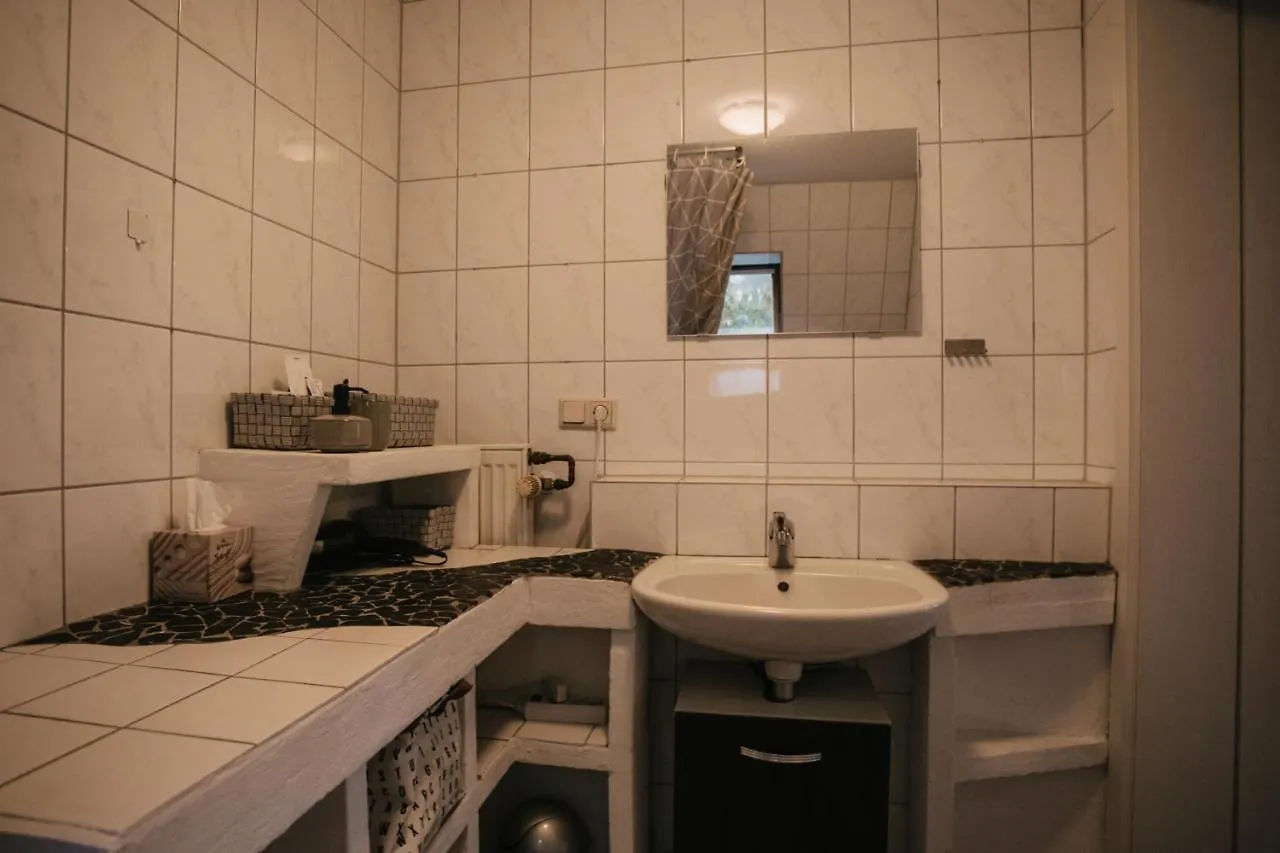 Holiday home Eigenes Maisonettehaus In Idyllischer Lage Mit Balkon, Nahe Messe, 24H Self-Check In, Gratis Parken Schwabach Germany