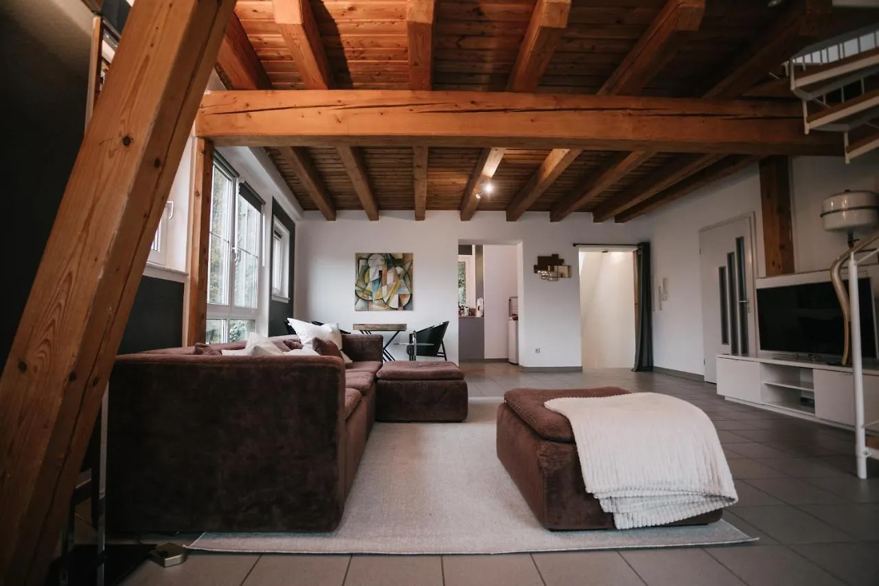 Eigenes Maisonettehaus In Idyllischer Lage Mit Balkon, Nahe Messe, 24H Self-Check In, Gratis Parken Schwabach Germany