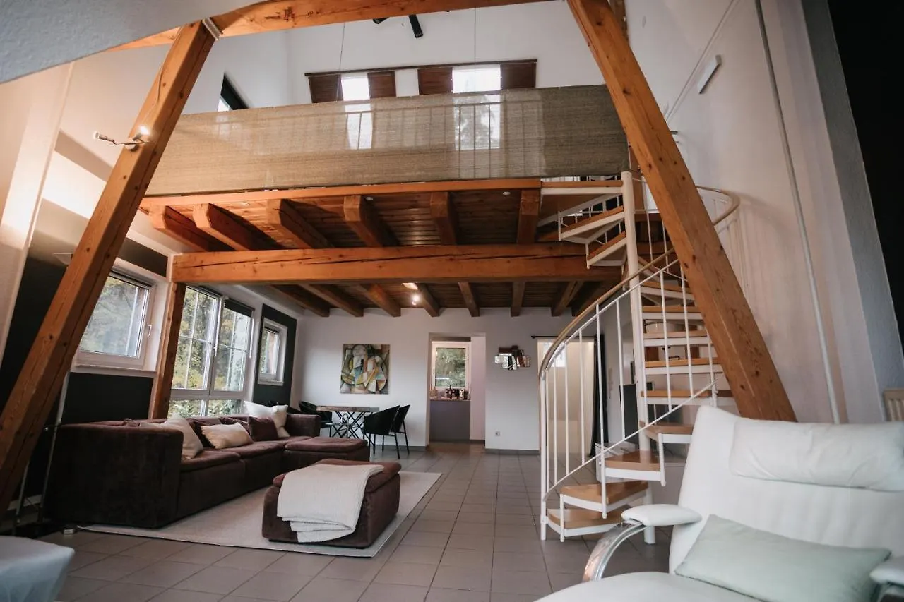 Eigenes Maisonettehaus In Idyllischer Lage Mit Balkon, Nahe Messe, 24H Self-Check In, Gratis Parken Schwabach 0*,  Germany