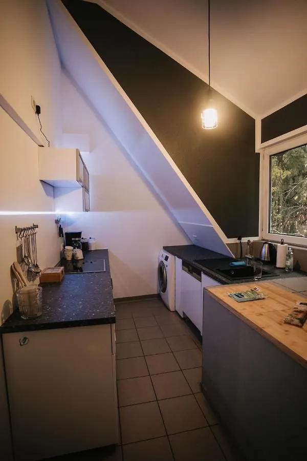 Eigenes Maisonettehaus In Idyllischer Lage Mit Balkon, Nahe Messe, 24H Self-Check In, Gratis Parken Schwabach Holiday home