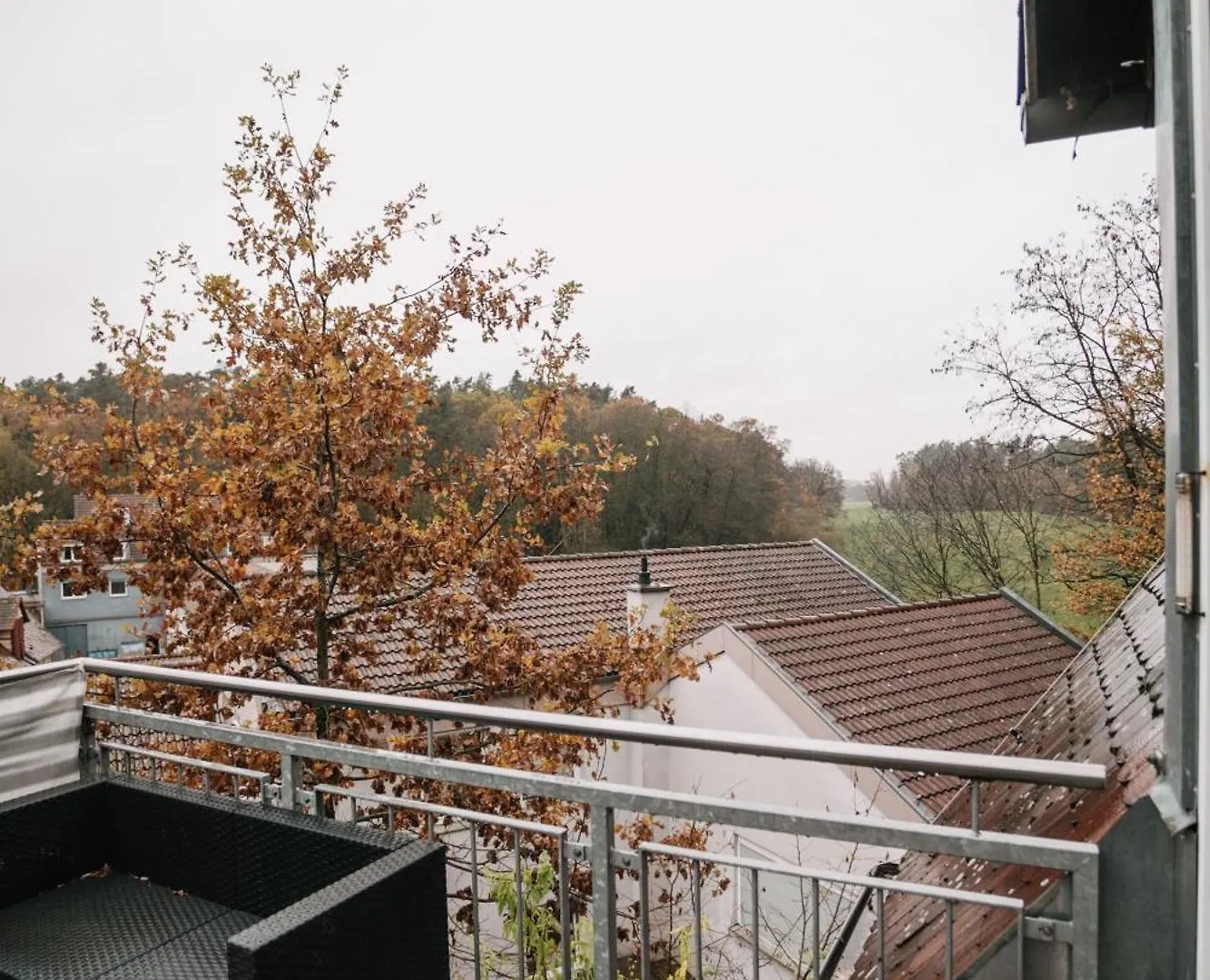 Eigenes Maisonettehaus In Idyllischer Lage Mit Balkon, Nahe Messe, 24H Self-Check In, Gratis Parken Schwabach Holiday home